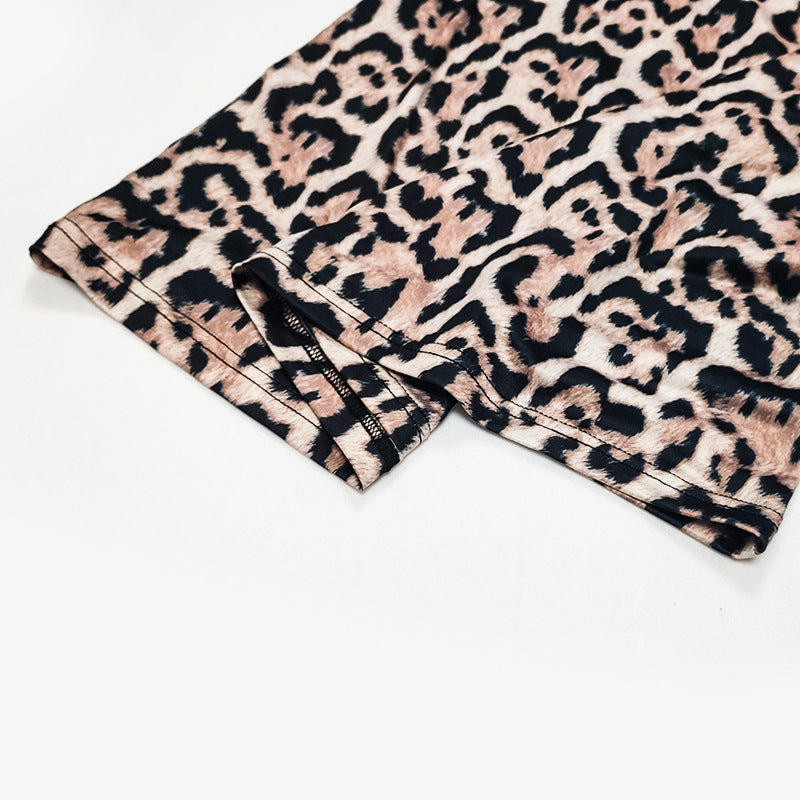 Kjole med leopardmønster