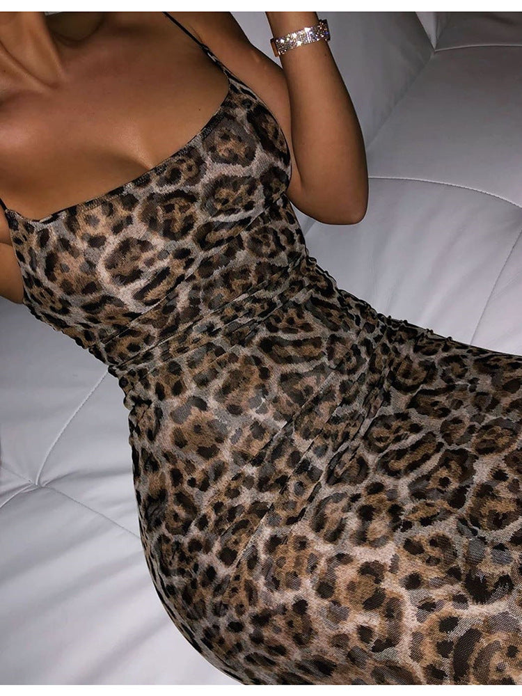 Kjole med leopardmønster