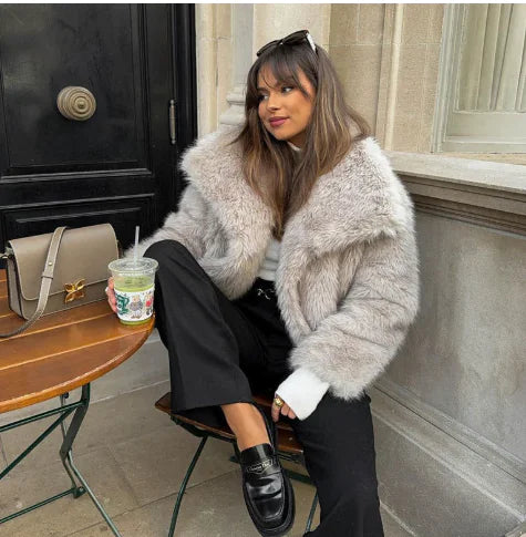 Adora Aura Fior Jacket - Women's Faux Fur Coat