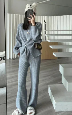 Women's Knit Two-Piece Set (Single Item)